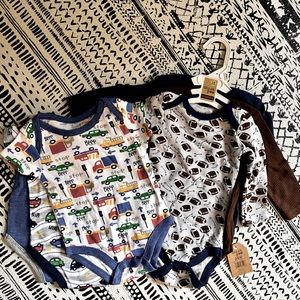 Set of 6 new with tags onesies